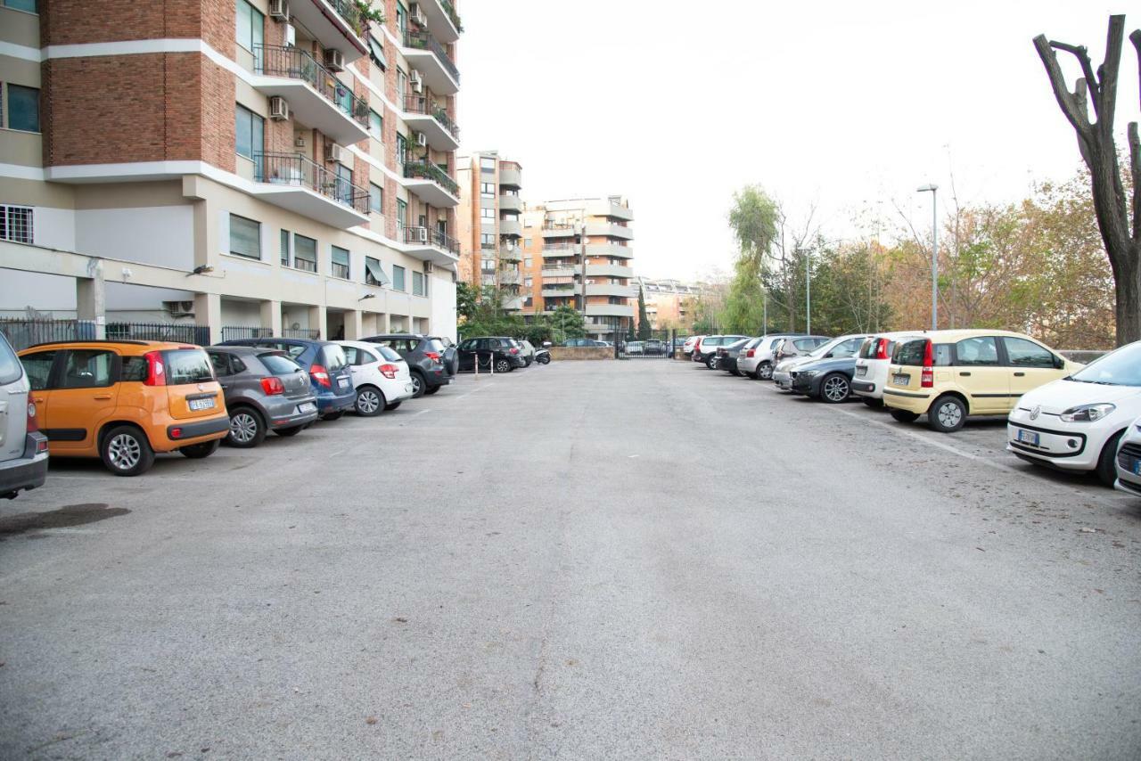 Appartamento 150 Рим Екстериор снимка